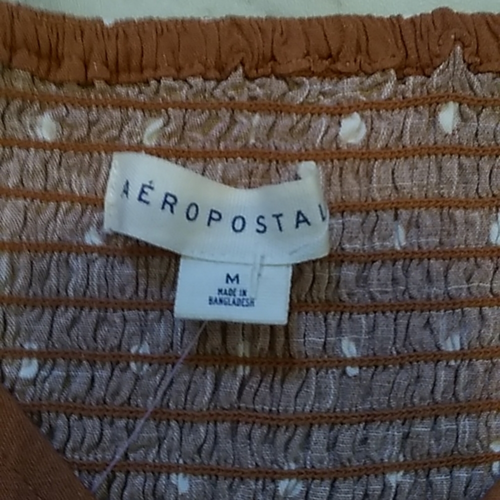 Aeropostale tie on long sleeve cropped blouse. - Picture 4 of 11